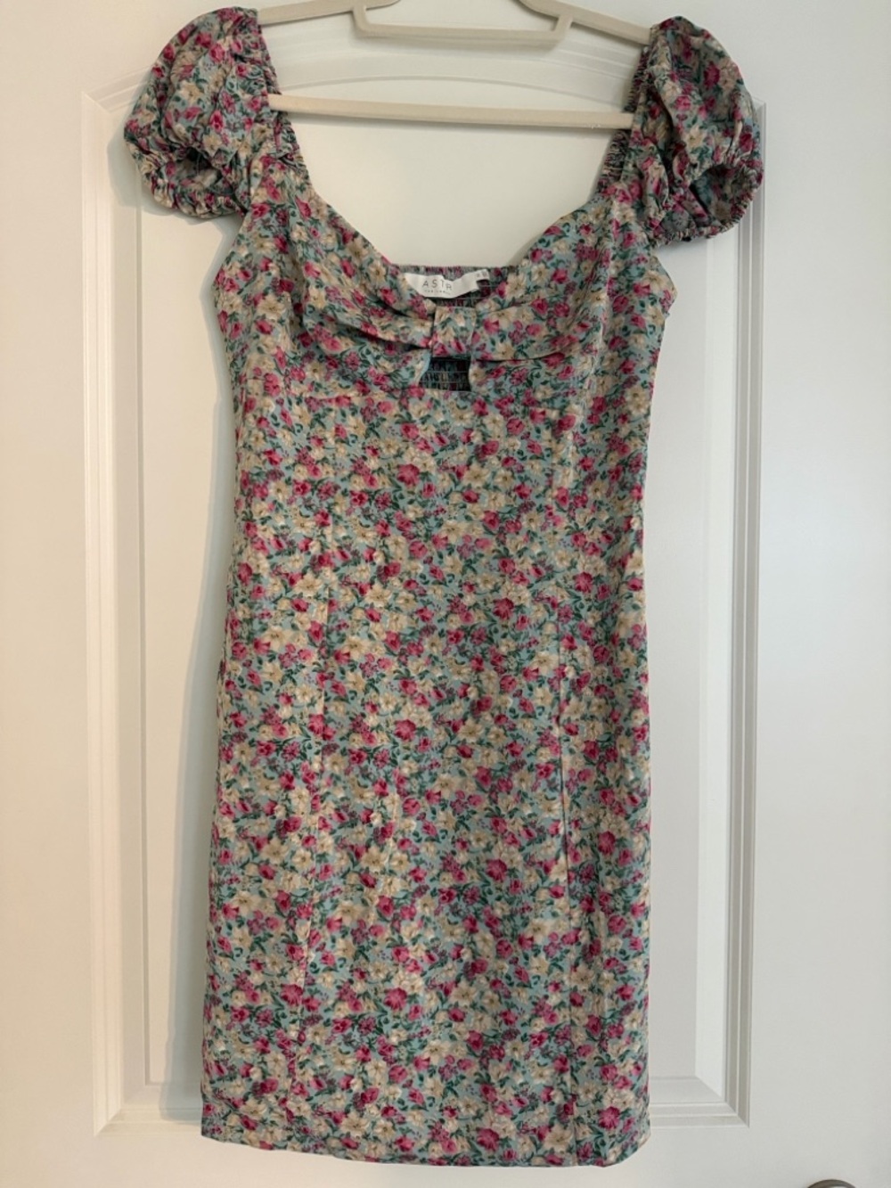 ASTR The Label Teal Fuchsia Ditsy Dress
